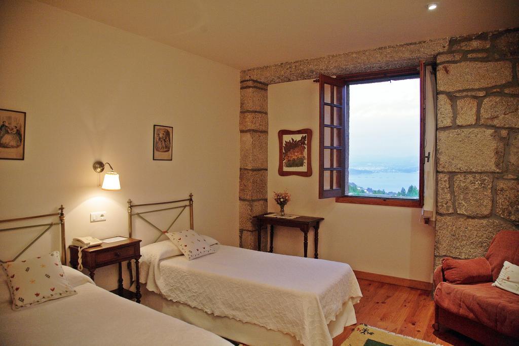 A Bouza Pension Samieira Kamer foto